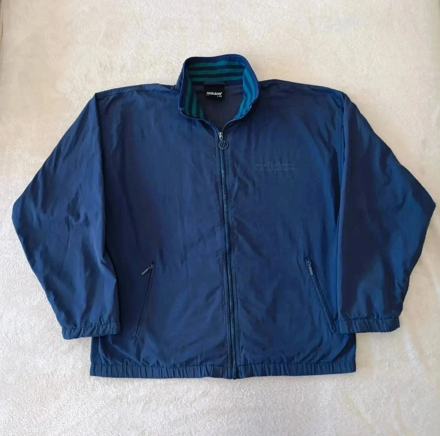Navy blue Adidas vintage 90s jacket Size D7 F186 (L) – photo 2